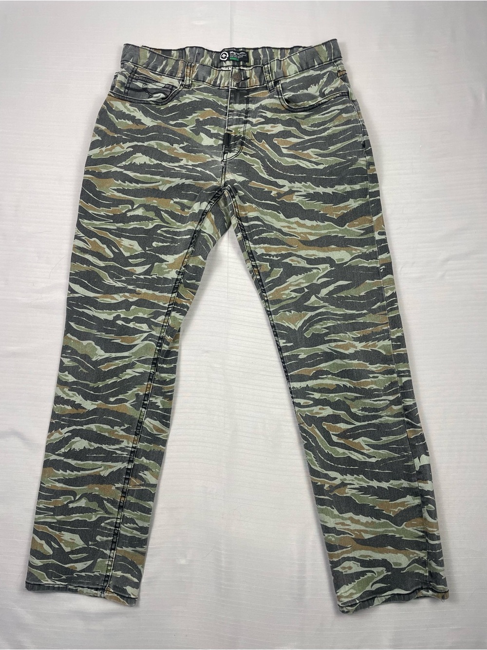 LRG Core Collection Twill Stretch Tiger Camo Pants Size 36